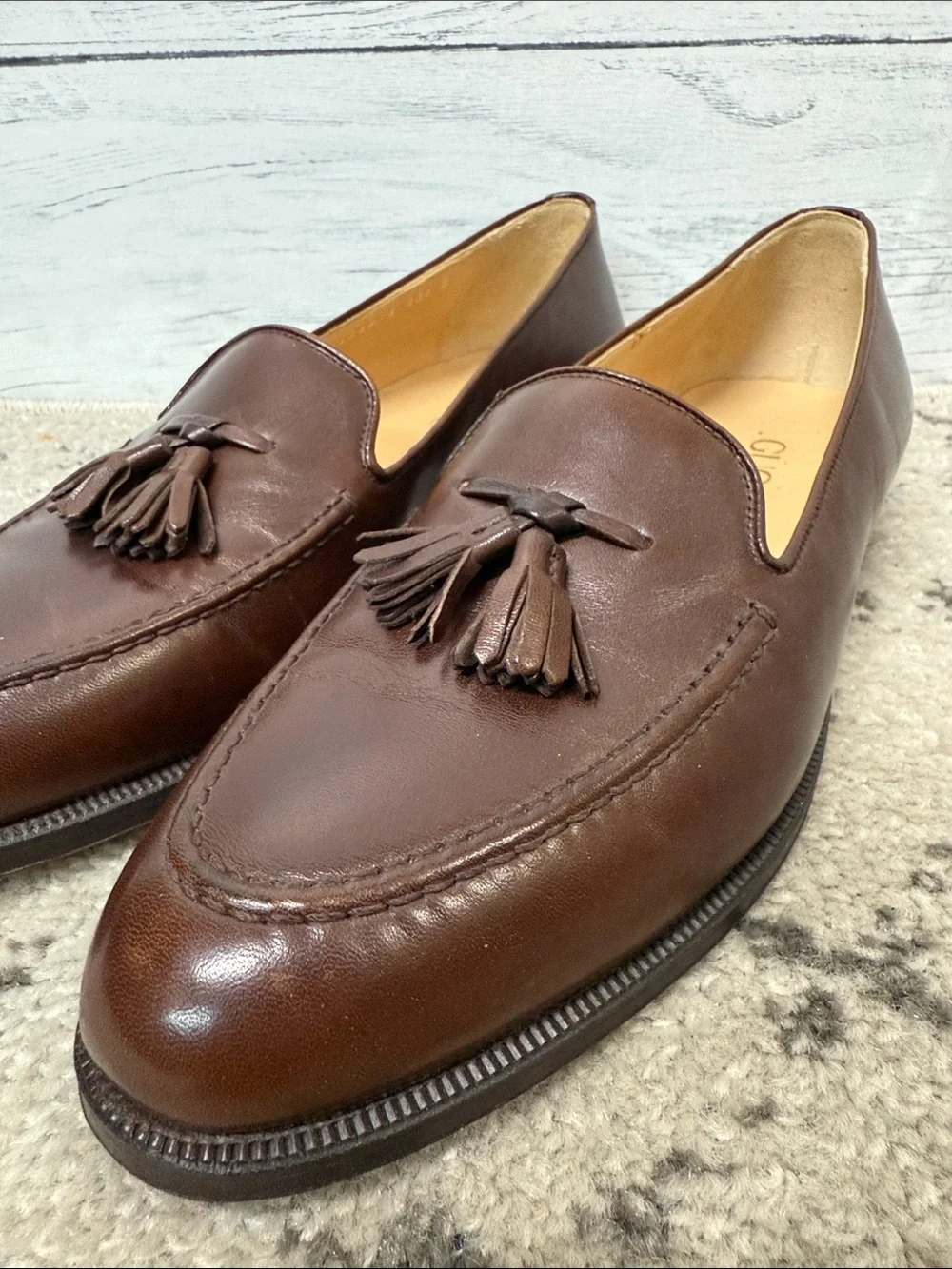 Gucci Men’s Brown Leather Tassel Loafers